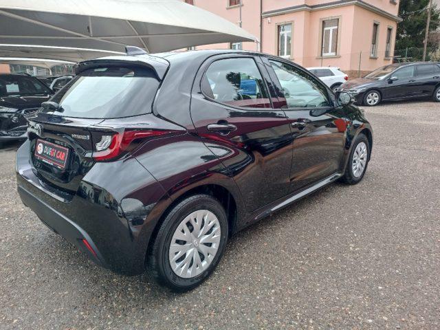 TOYOTA Yaris 1.5 Hybrid 5 porte Active