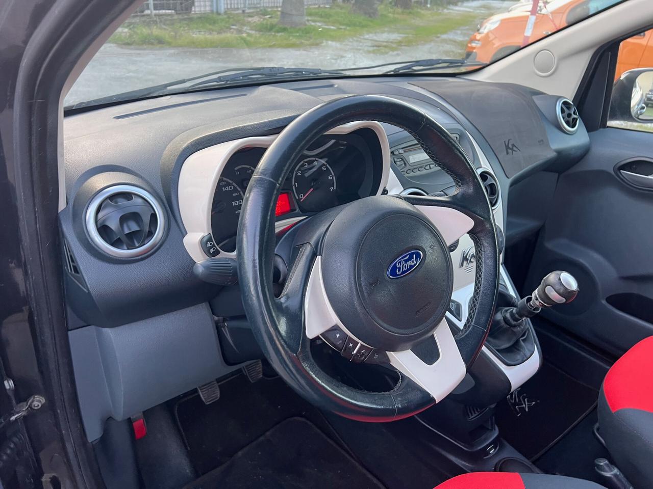 Ford Ka Ka+ 1.2 8V 69CV Titanium