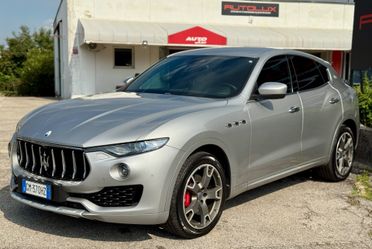 Maserati Levante 3.0D V6 Diesel AWD 250CV SERVICE MASERATI