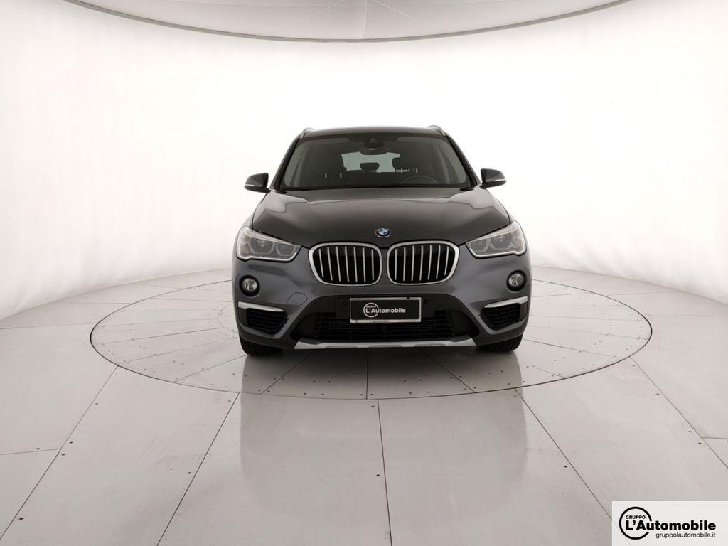 BMW X1 18 d xLine sDrive Steptronic