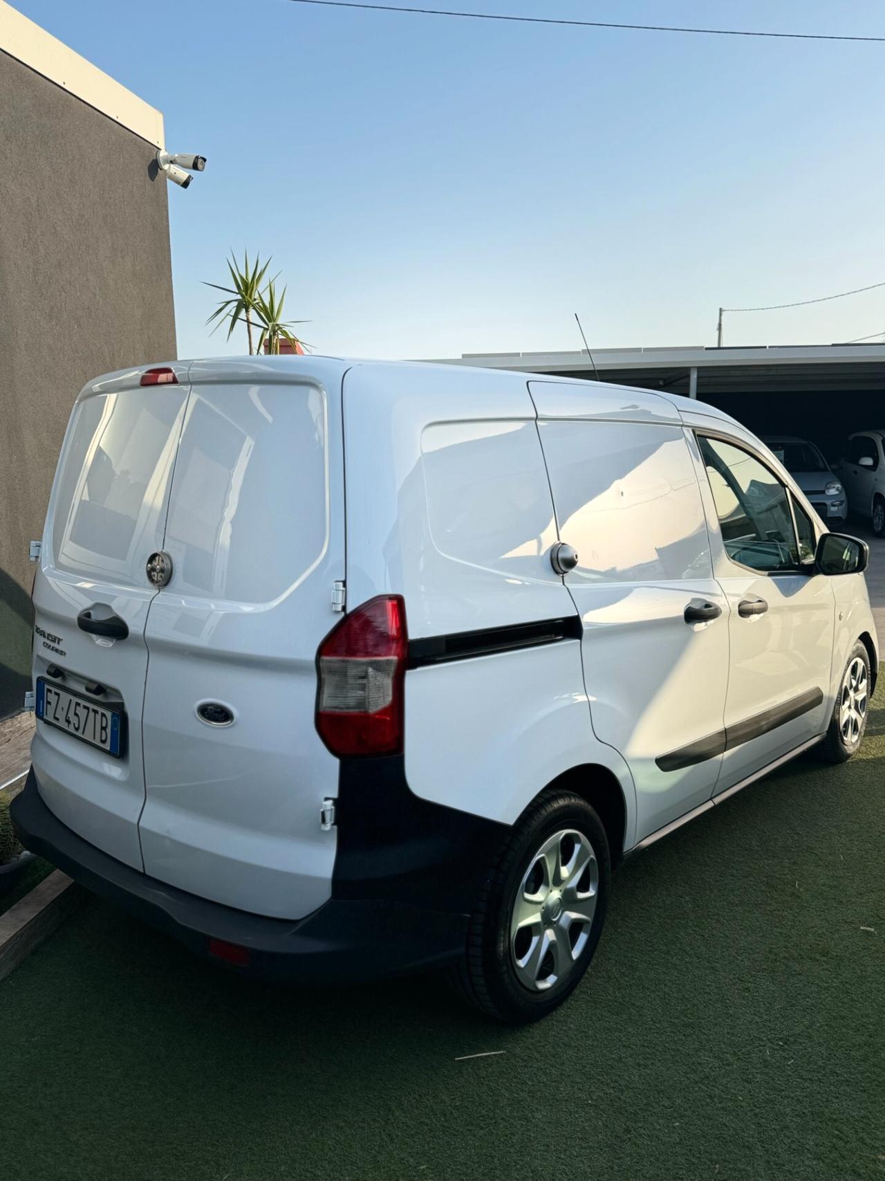 Ford Transit Courier 1.5 TDCi 75CV Van Trend