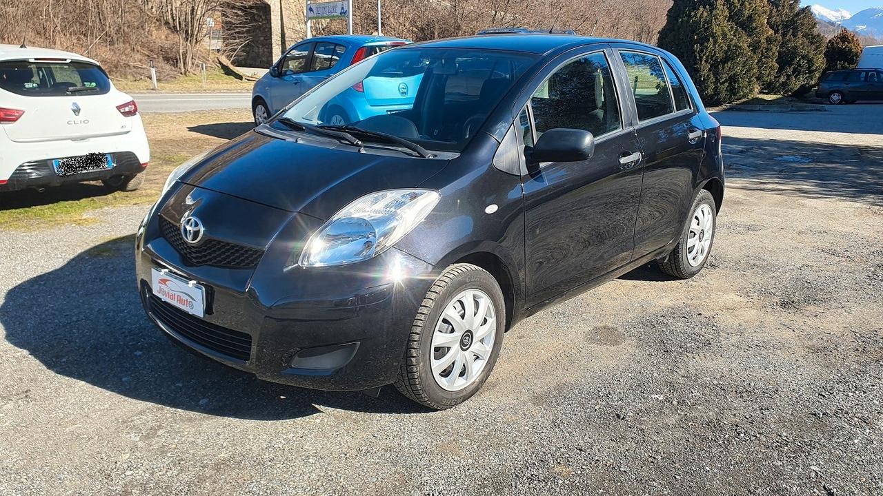 Toyota Yaris 1.0 NEOPATENTATI