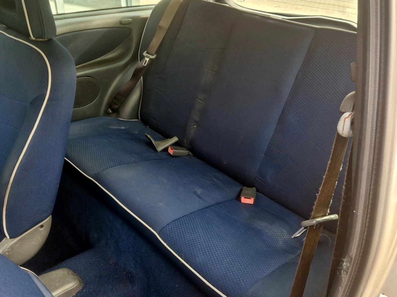 Lancia Y 1.2i 16V cat LS