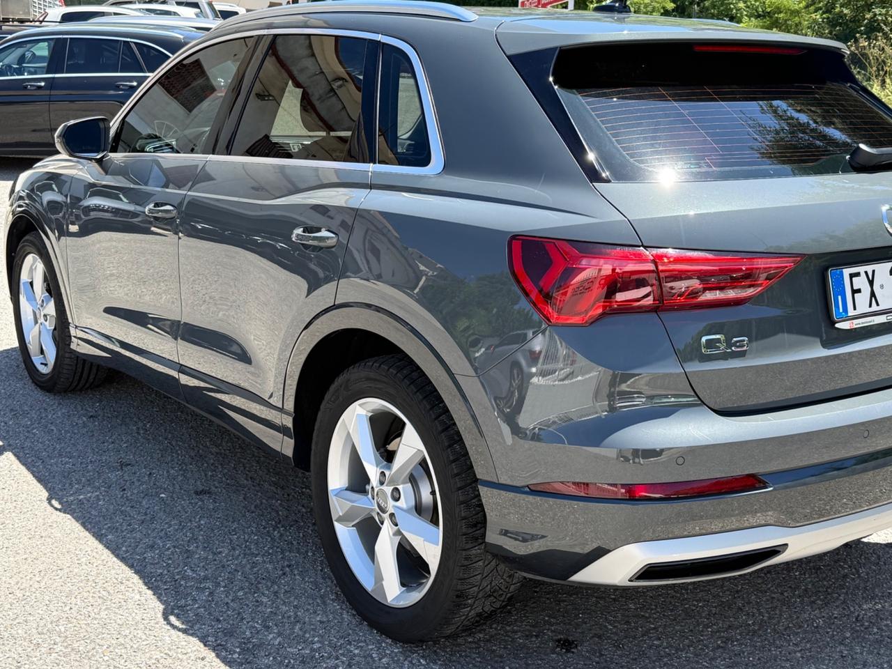 Audi Q3 35 TDI S tronic Business Advanced