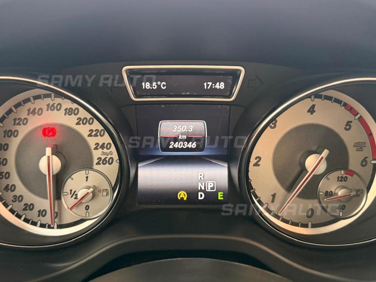 Mercedes-benz GLA 200 CDI Premium