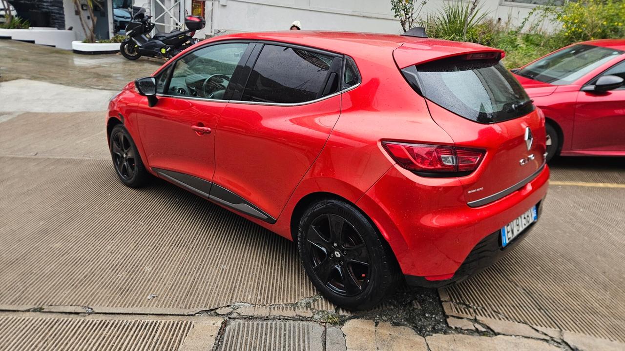 Renault Clio 0.9 TCe 12V 90CV 5 porte Costume National