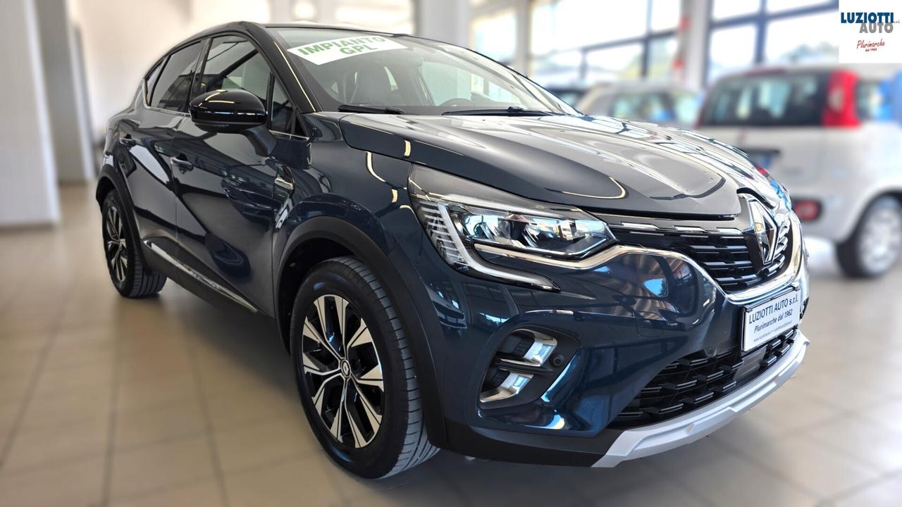 Renault Captur TCe 100 CV GPL Techno + Gancio Traino