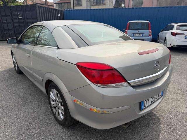 OPEL Astra TwinTop 1.6 16V VVT Cosmo senza lavoro da fare