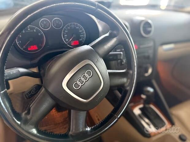 Audi A3 2.0 16V FSI Ambition