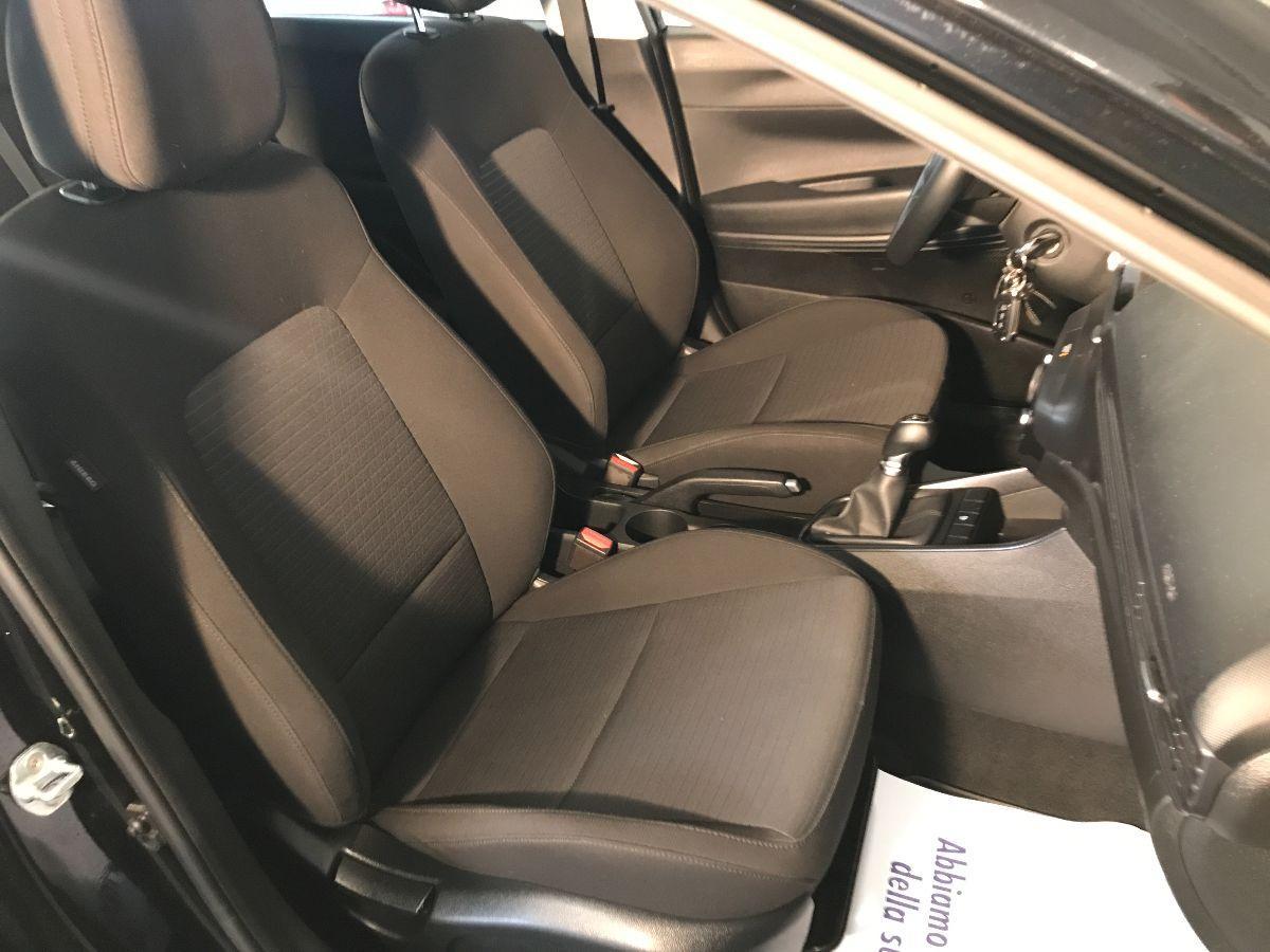 HYUNDAI i20 1.2 MPI MT ConnectLine