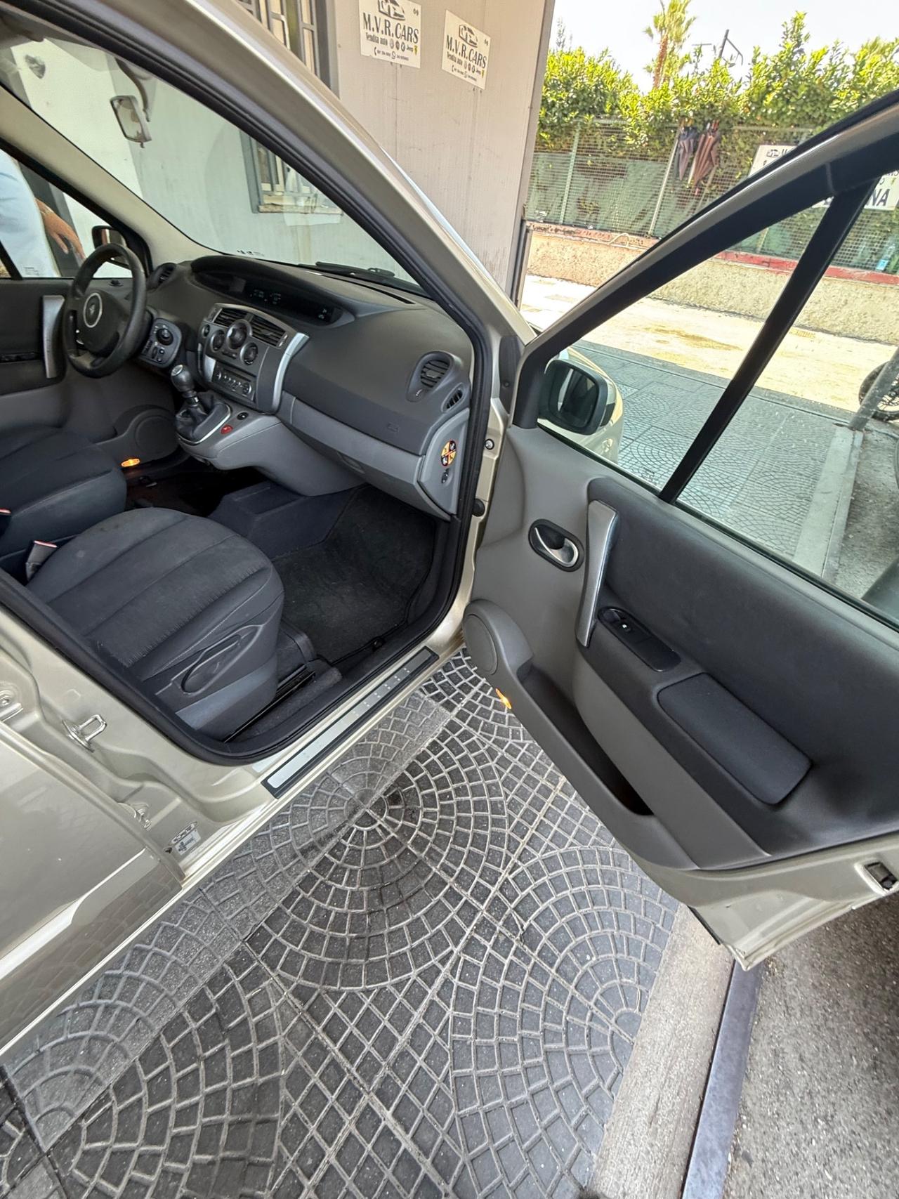 Renault Scenic Scénic 1.5 dCi/105CV Serie Speciale Exception