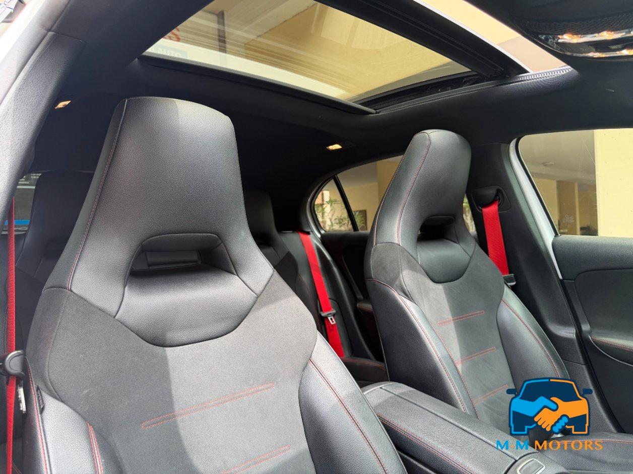 Mercedes A 35 AMG Race Edition 4Matic 7G-DCT