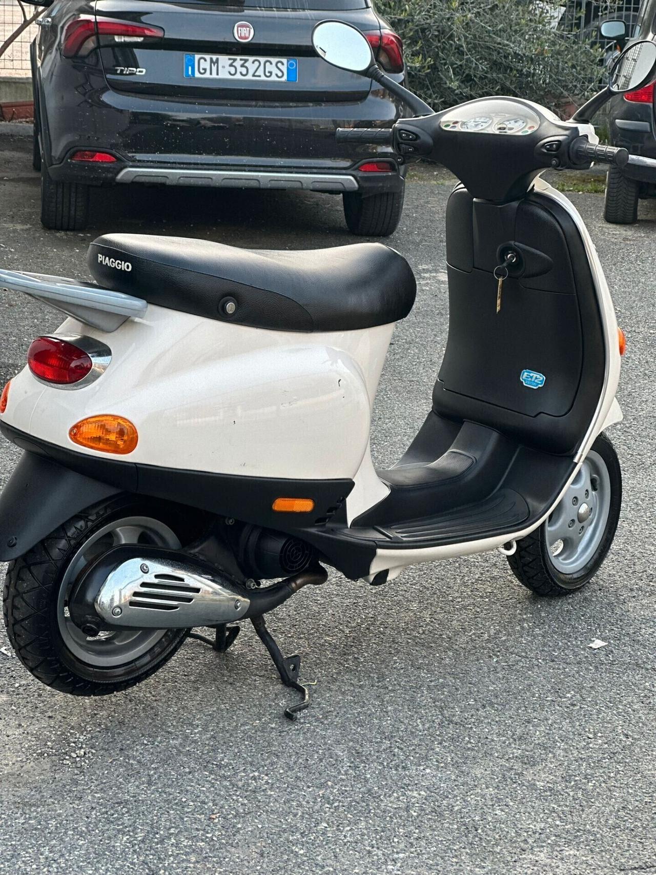 PIAGGIO VESPA 50 ET2 km0