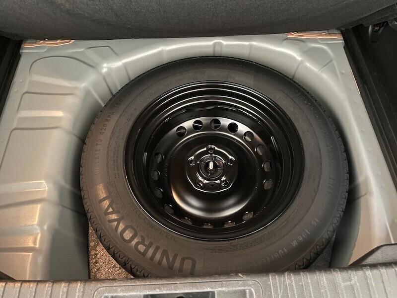 Renault Captur TCe 90 CV Techno Neopatentati 2024