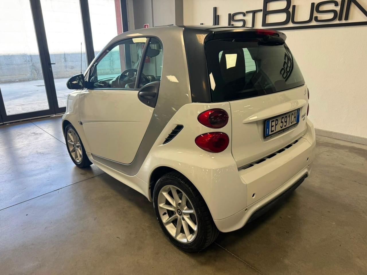 Smart ForTwo 800 40 kW coupé pure cdi