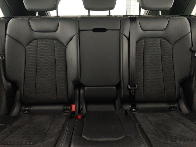 Audi Q8 45 TDI quattro tiptronic Sport