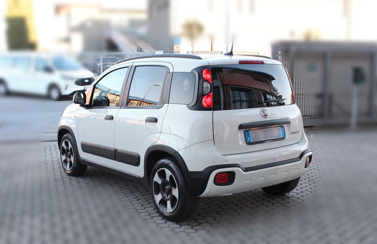 Fiat Panda 1.0 FireFly S&S Hybrid City Cross