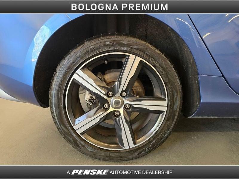 Volvo V40 T3 Geartronic R-design