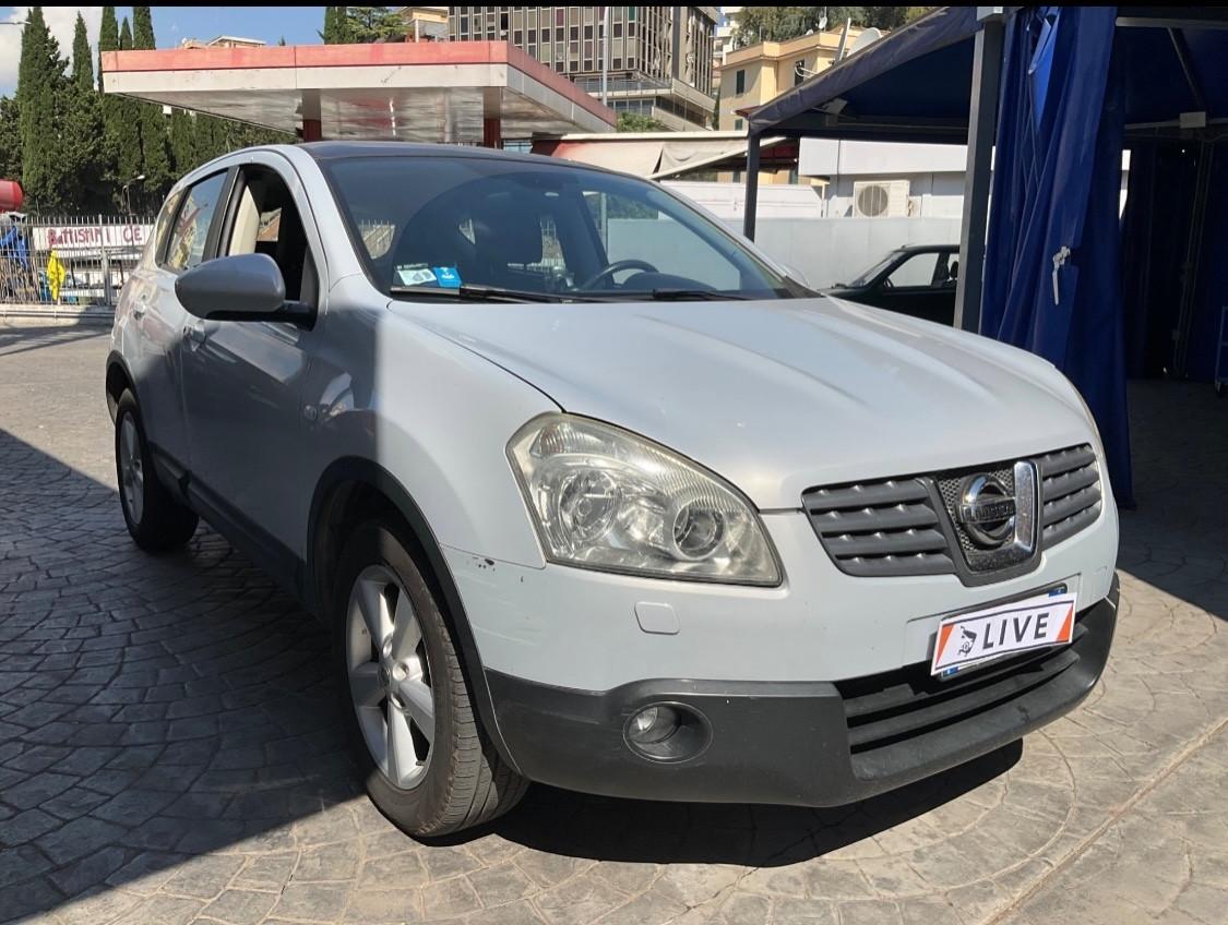 Nissan Qashqai 2.0 dCi DPF 4WD Tekna