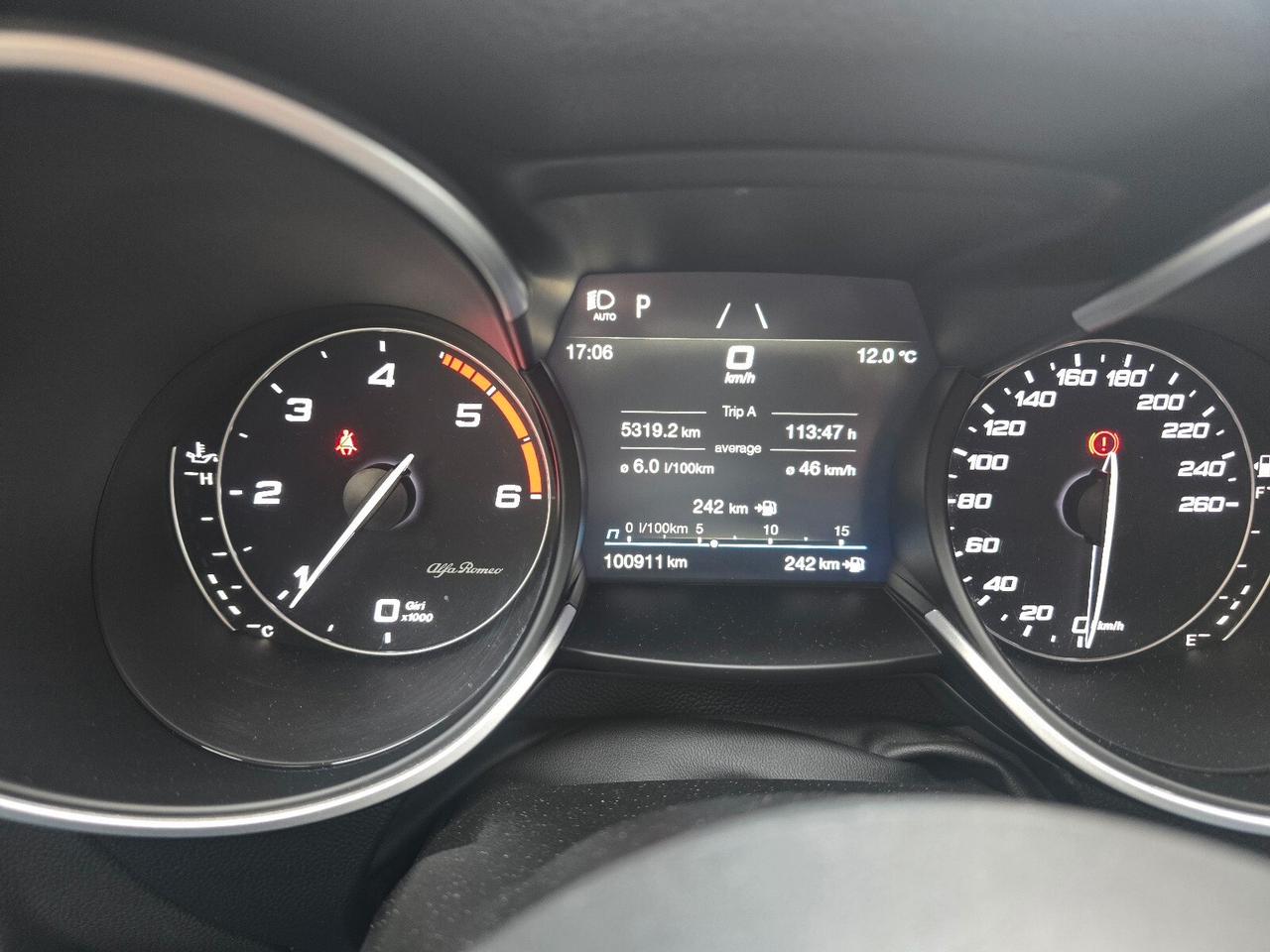 Alfa Romeo Stelvio 2.2 Turbodiesel 160 CV AT8 RWD Business
