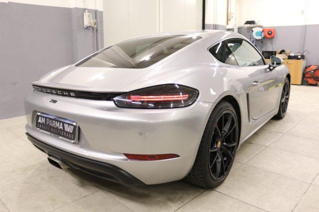 PORSCHE 718 Spyder 2.0