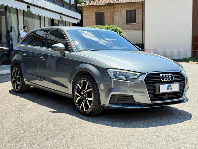 AUDI A3 SPB 1.4 TFSI S tronic g-tron Business