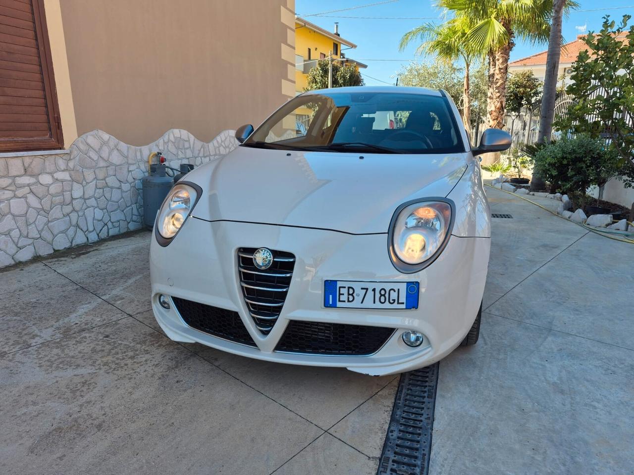 Alfa Romeo MiTo 1.3 JTDm-2 95 CV S&S Distinctive Sport Pack