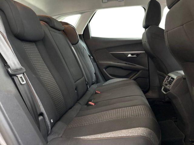 PEUGEOT 3008 BlueHDi 130 S&S Active