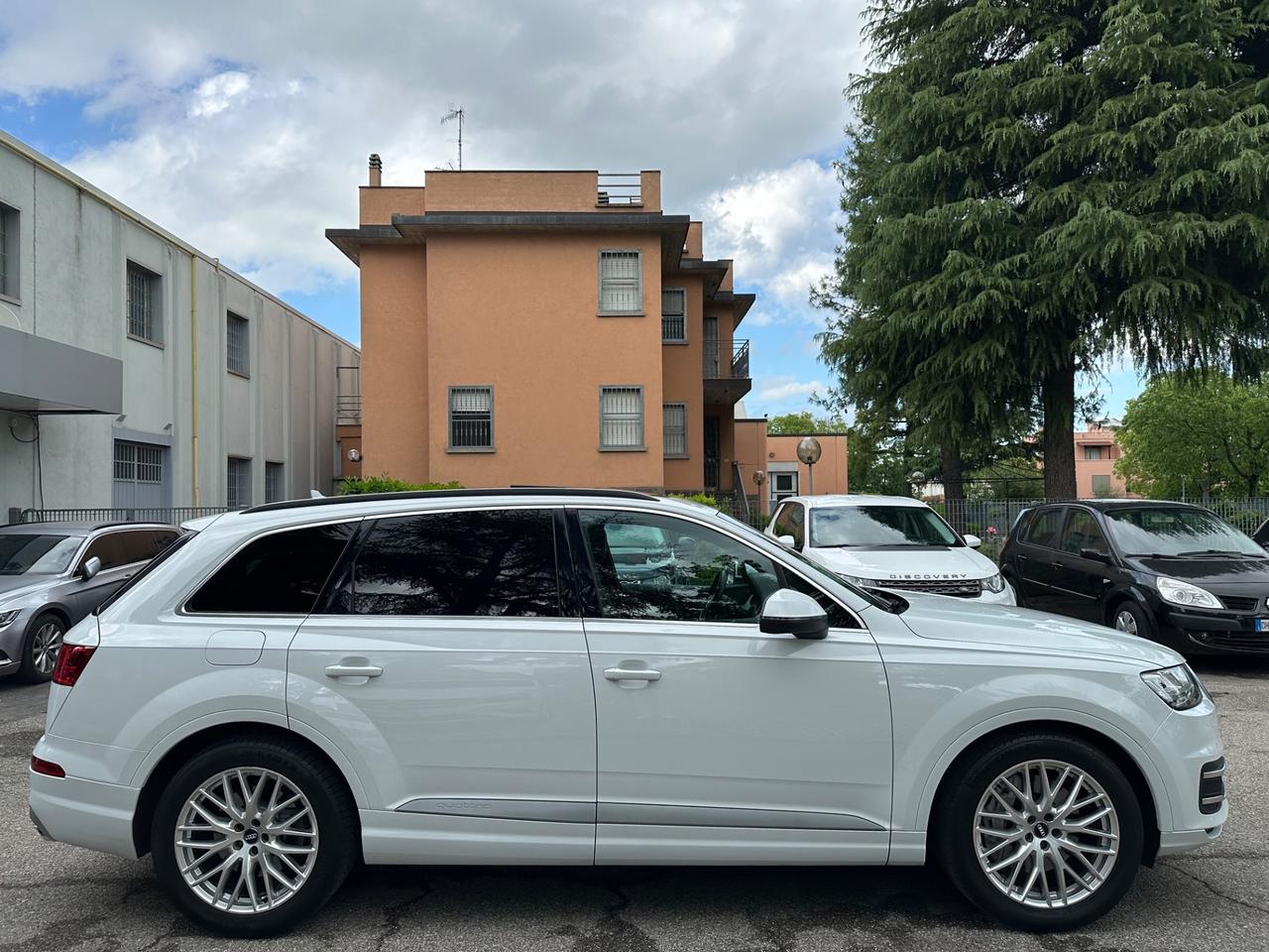 Audi Q7 3.0 TDI 272 CV quattro tiptronic Sport Plus 7 POSTI