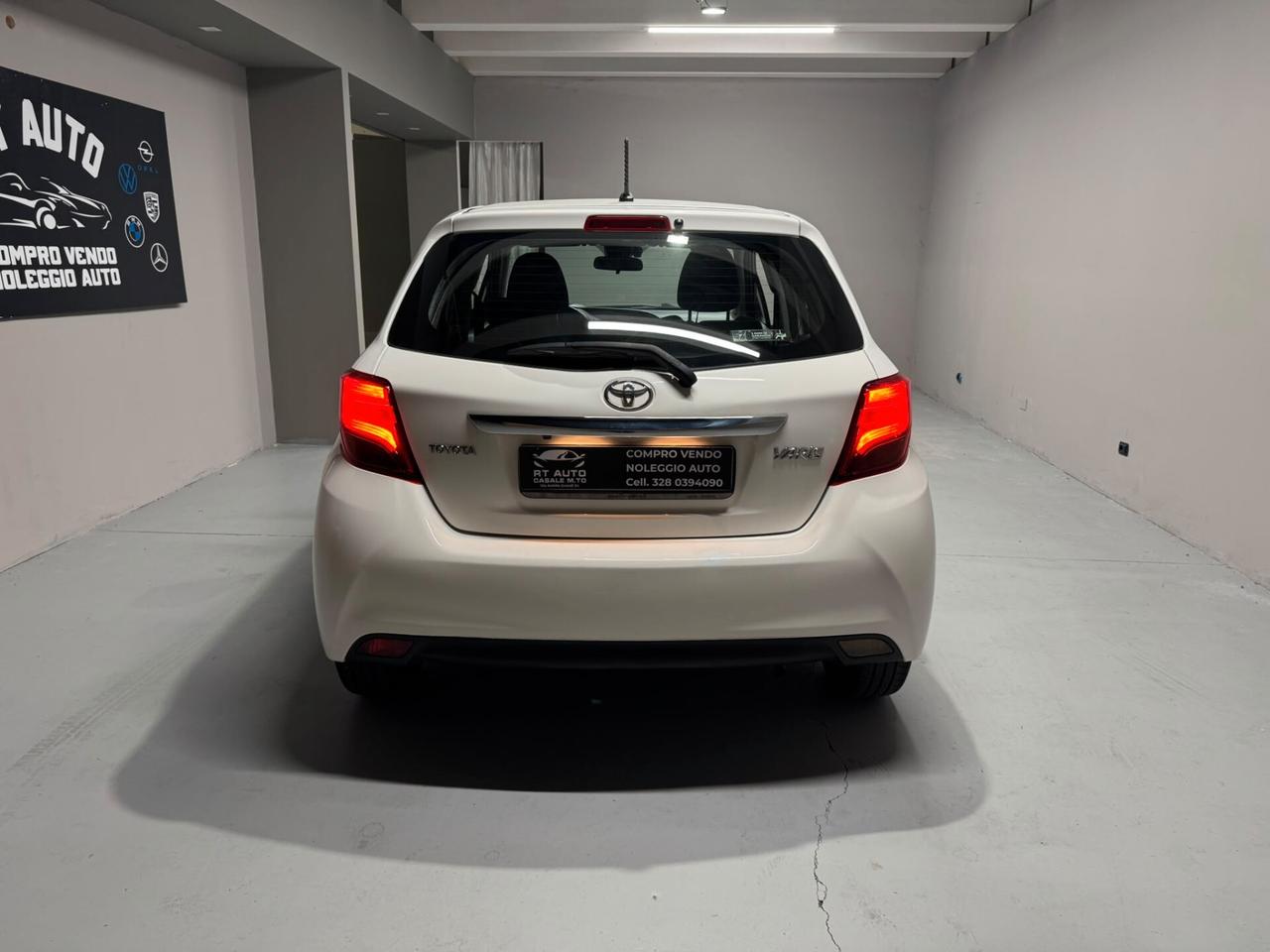 Toyota Yaris 1.0 5 porte Lounge