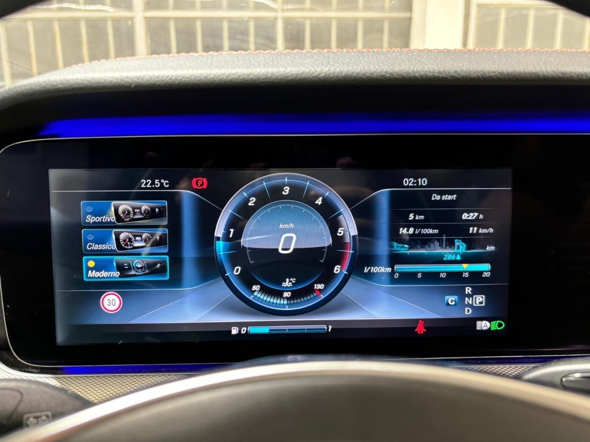 MERCEDES - Classe E Station Wagon - E 220d S.W. Auto Premium Amg