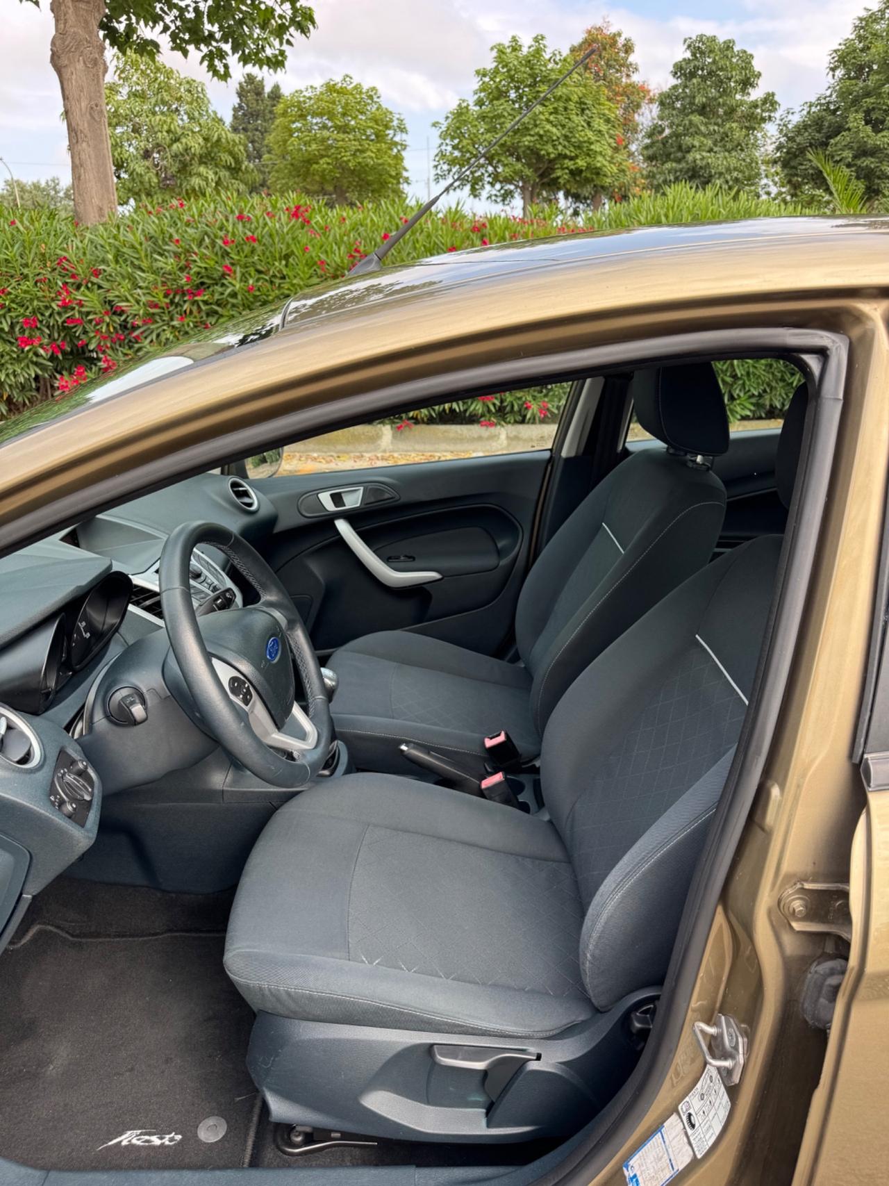 Ford Fiesta 1.2 TITANIUM