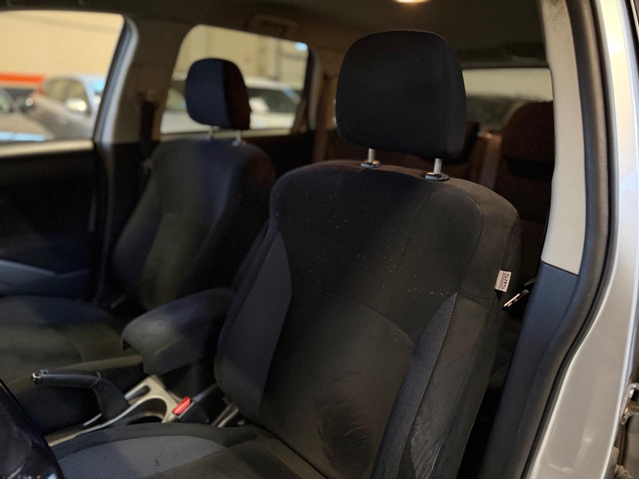 Mitsubishi Outlander 2.2 DI-D Instyle 7 p.ti DPF POSTI