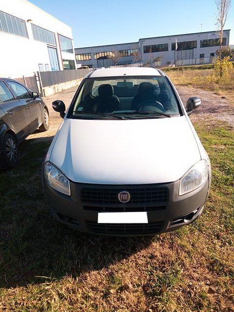 Fiat Strada 1.3 MJT 95CV Pick-up Working