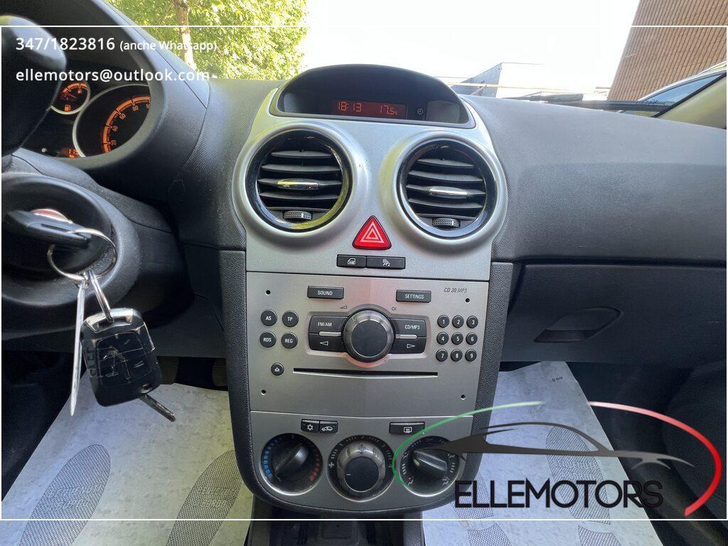 Opel Corsa 5 Porte 1.2 Cosmo