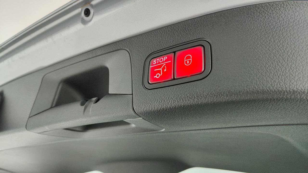 Mercedes-Benz GLA 200 d automatic