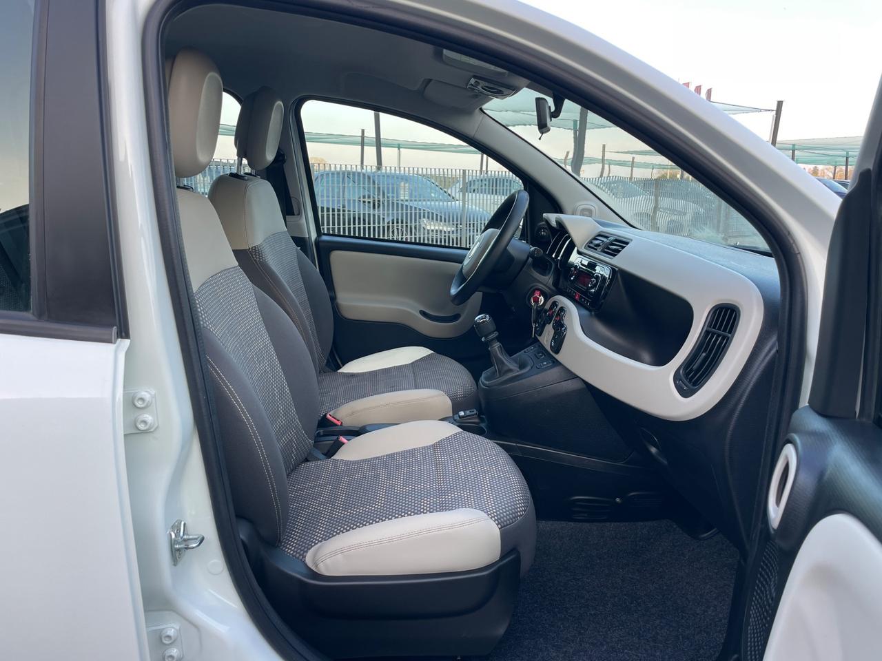 Fiat Panda 0.9 TwinAir Turbo Natural Power Lounge