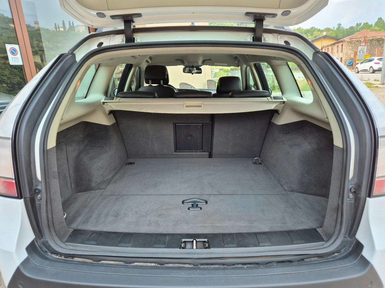 Saab 9-3 SportHatch 1.9 TTiD 180CV Vector