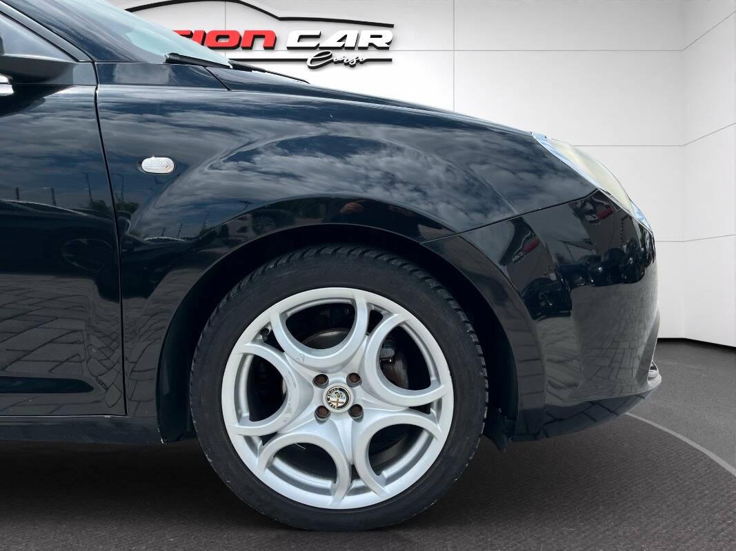 Alfa Romeo MiTo 1.4 m.air Distinctive 105cv - GPL
