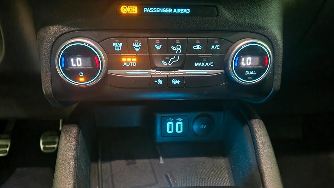 Ford Kuga 1.5 EcoBoost 2WD ST-Line Retrocam navi usb