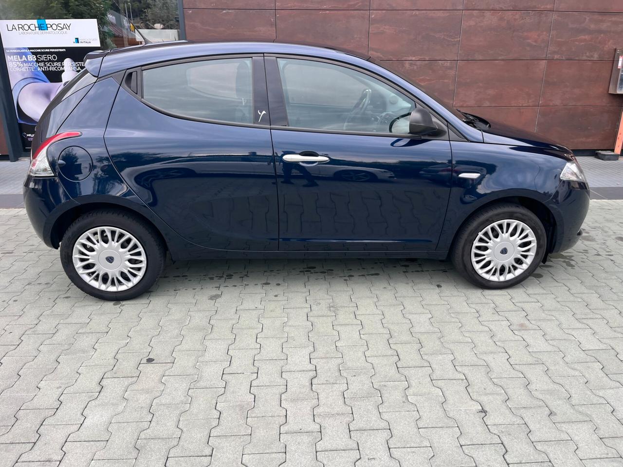 Lancia Ypsilon 1.2 69 cv Silver solo 30.000 km