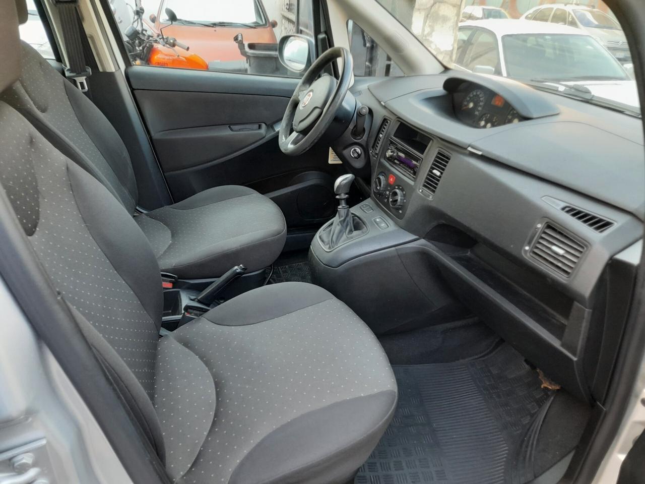 Fiat Idea 1.4 S&S Dynamic