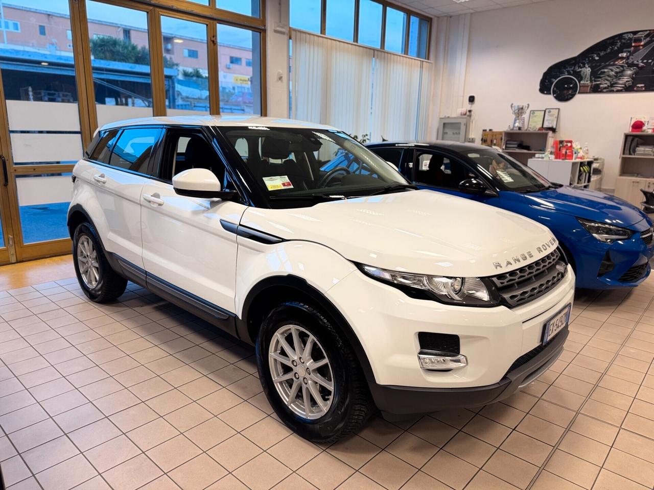 Land Rover Range Evoque 2.2 TD4 5p. Dynamic