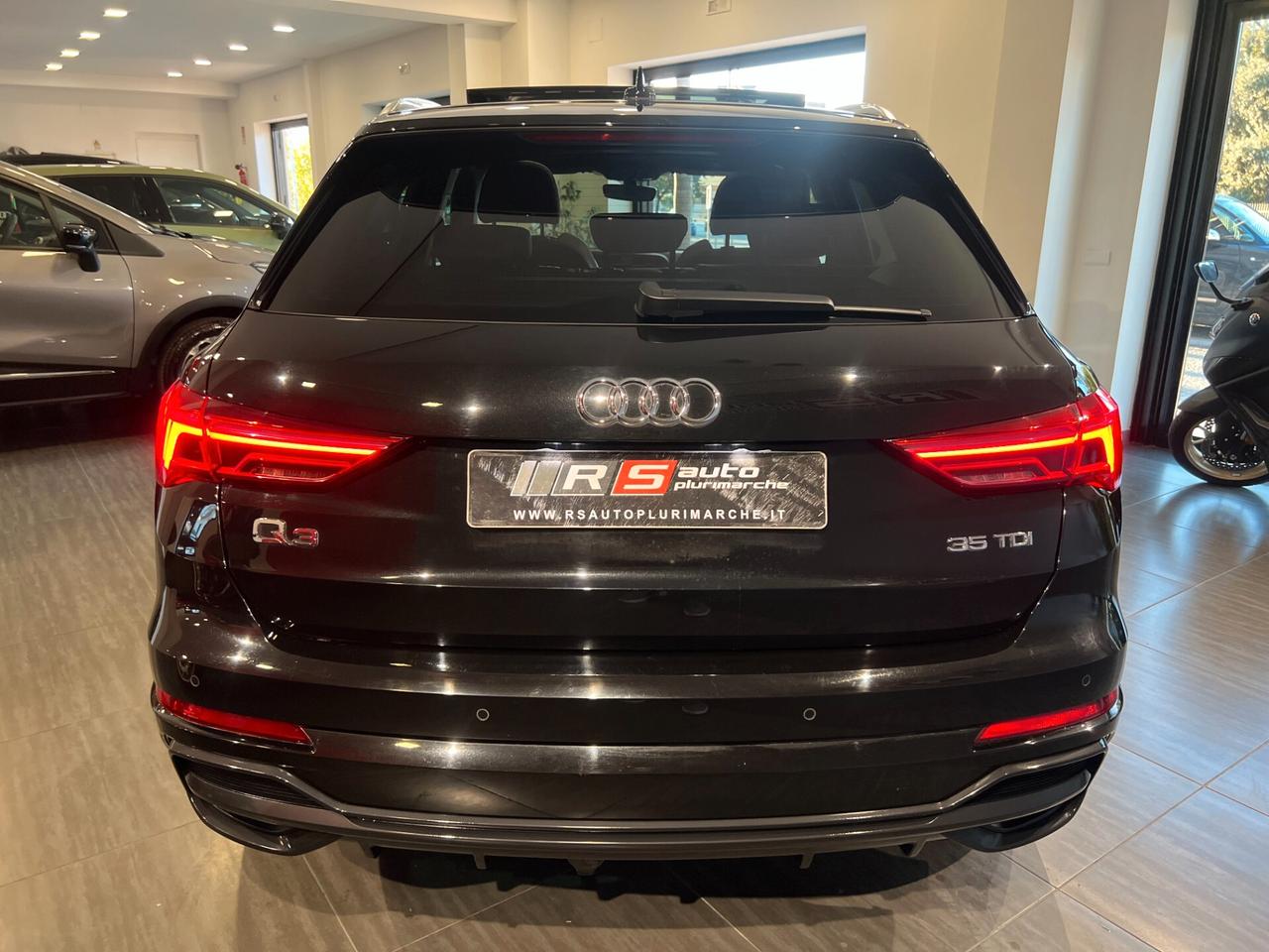 Audi Q3 35 TDI S tronic 3x S line FULL