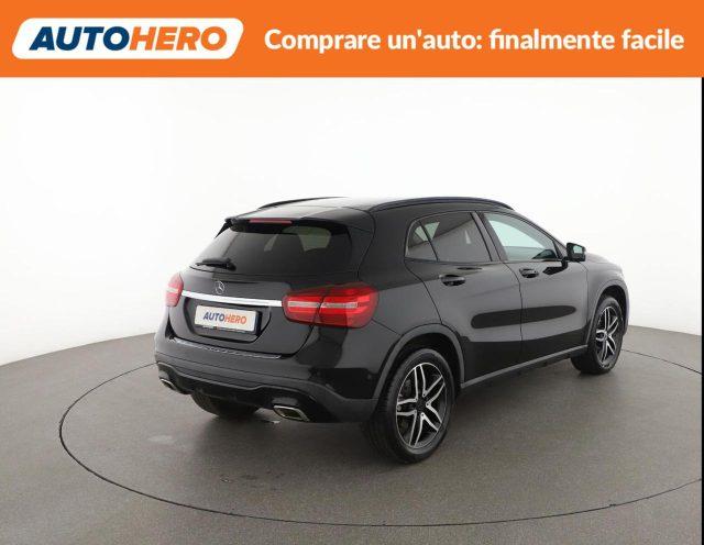 MERCEDES-BENZ GLA 180 Sport