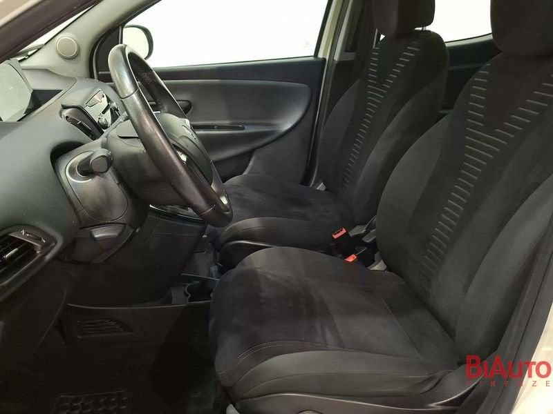 Lancia Ypsilon Ypsilon 1.2 8v Gold 69cv