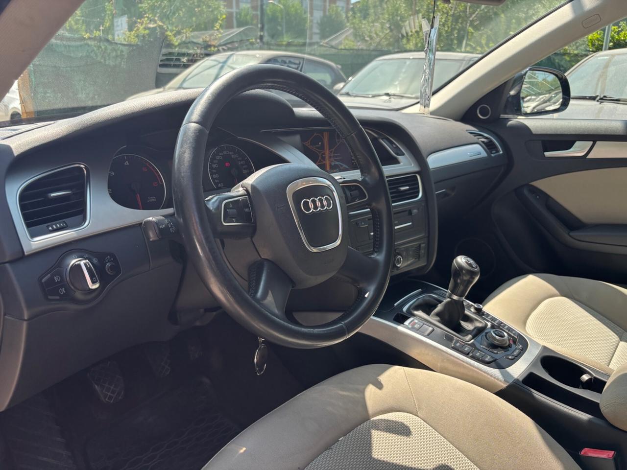 Audi A4 allroad 2.0 TDI gancio traino Advanced
