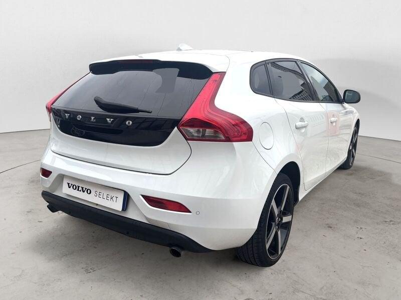 Volvo V40 D2 120 CV Automatica NAVI TETTO LED Business