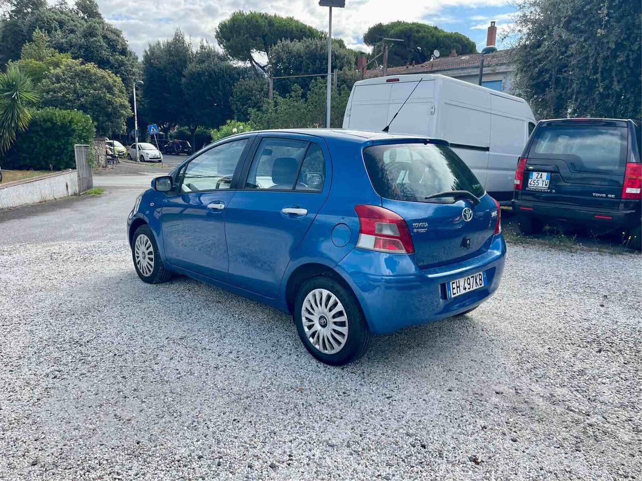 TOYOTA YARIS - 1.0 - PER NEOPATENTATI