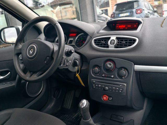 RENAULT Clio 1.2 16V 5 porte Dynamique